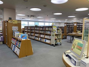 写真：図書室の様子