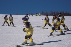豊山中学校スキー研修の写真