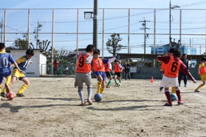 新世代育成のためのサッカー教室の写真